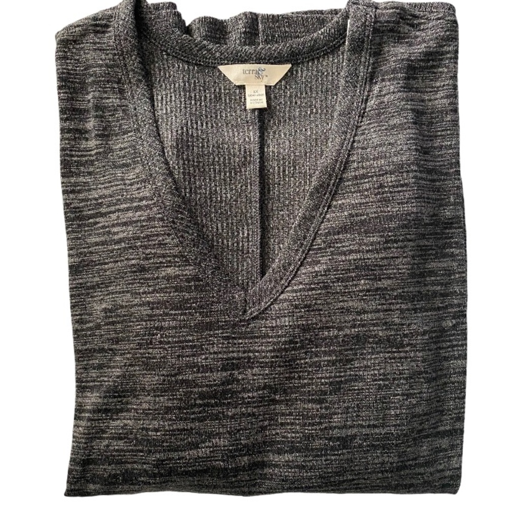 V-Neck Thermal Rib Top - Picture 4 of 4